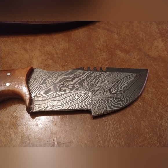 New Damascus steel blade men's hunting knife with sheath - Picture 4 of 10